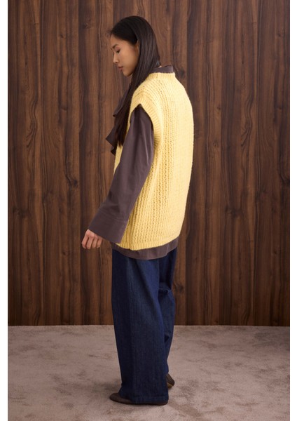 Bisiklet Yaka Süveter Soft Sarı fırsatları