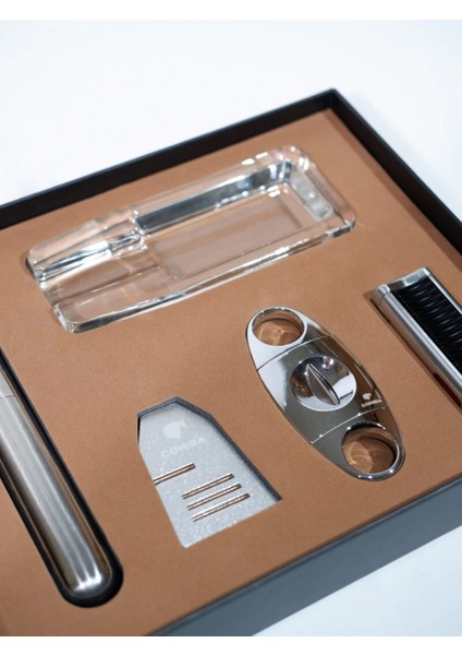 Çakmak Kesici Tüp Küllük Sehpa Beşli Gümüş Puro Seti CST0268 fırsatları