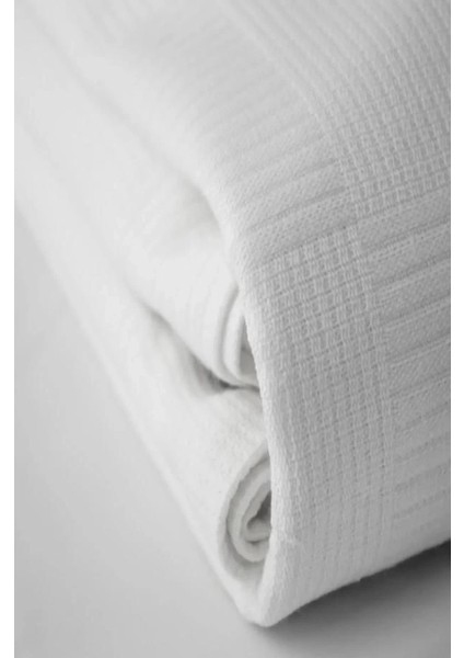 Buğz Nevresim Dünyası Çift Kişilik Pamuk Tek Pike 200X260 fırsatları