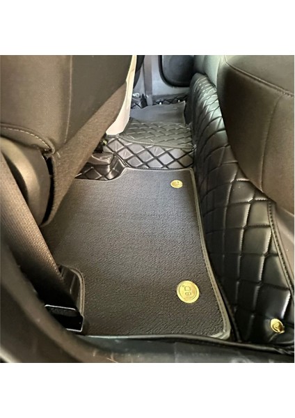 Hyundai Tucson 2021 Sonrası Aracına Özel 8d Çift Katmanlı Havuzlu Paspas Takımı modelleri