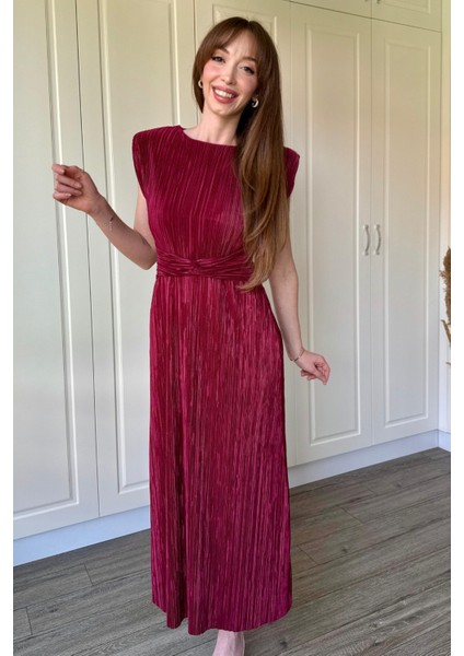 Vatkalı Krinkıl Midi Bel Detaylı Bordo Elbise