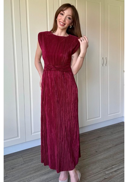 Vatkalı Krinkıl Midi Bel Detaylı Bordo Elbise fiyatları