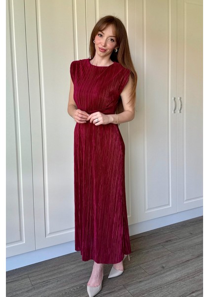 Vatkalı Krinkıl Midi Bel Detaylı Bordo Elbise