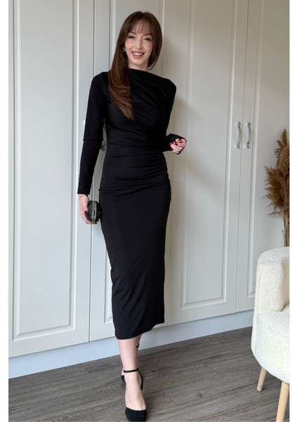 Zarif Drapeli Uzun Kollu Midi Siyah Elbise indirimleri