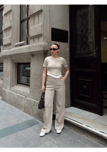 Düğme Yakalı Bej Alt Üst Takım S3943 fırsatları