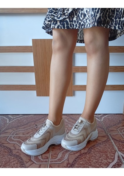 Kadın Yüksek Taban Rahat Şık Günlük Spor Ayakkabı Bej Renk modelleri