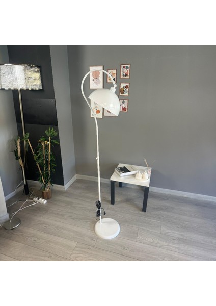 Beyaz Lambader Modern Dekoratif Metal Oturma Odası Çalışma Odası Zemin Lambası fırsatları