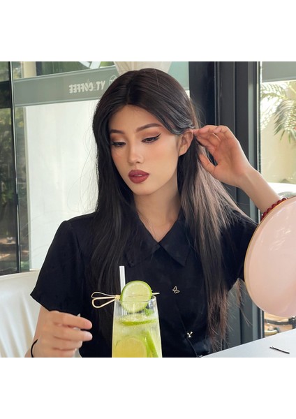 Sıcak Kahverengi Düz Tül Peruk modelleri