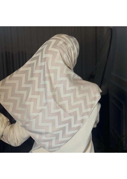 Krem Rengi Kare Eşarplar Eşarp Modelleri fiyatları
