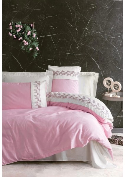Buğz Cotton Box Brode Nakışlı Çift Kişilik Saten Nevresim Takımı Niobe Pembe