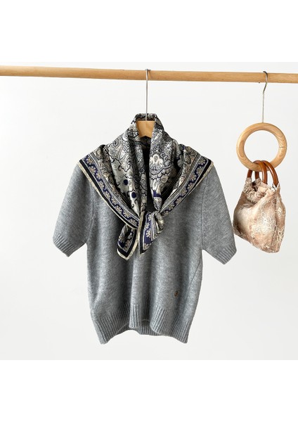 Sonbahar ve Kış Ipek Eşarp Feeling Küçük Kare Eşarp Geometrik Geri Dönüşümlü Baskılı Ipek Eşarp Boyun Eşarp Kadın (Yurt Dışından) modelleri