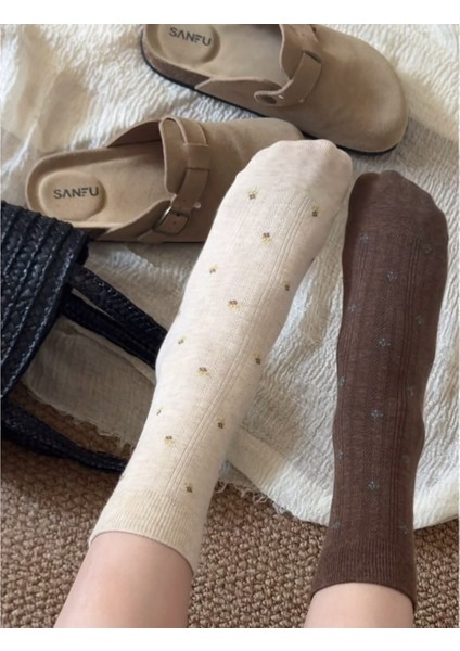 Ürün Nazik Çiçekli Çorap Miu Serisi Kadın Pamuklu Çorap (Yurt Dışından)