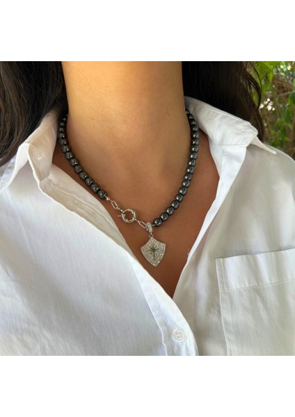 El Yapımı Çelik Uçlu Hematit Doğal Taş Özel Tasarım Kadın Doğaltaş Kolye fiyatları