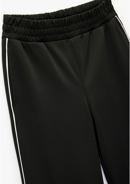 Biyeli Beli Lastikli Geniş Paça Spor Eşofman Altı modelleri