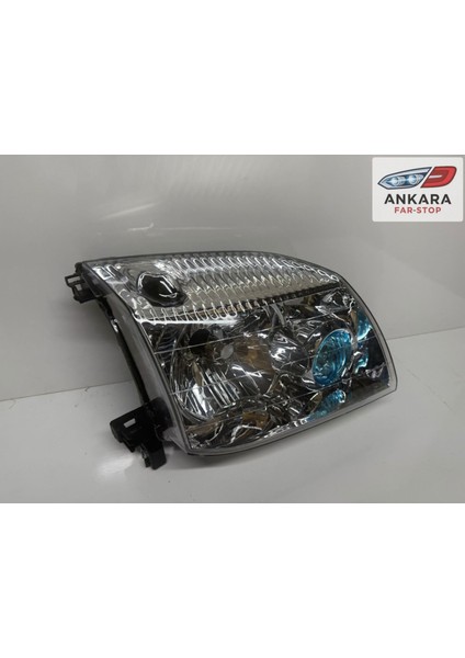 Nissan X-Trail 2001 - 2006 Ön Far Lambası Sağ modelleri