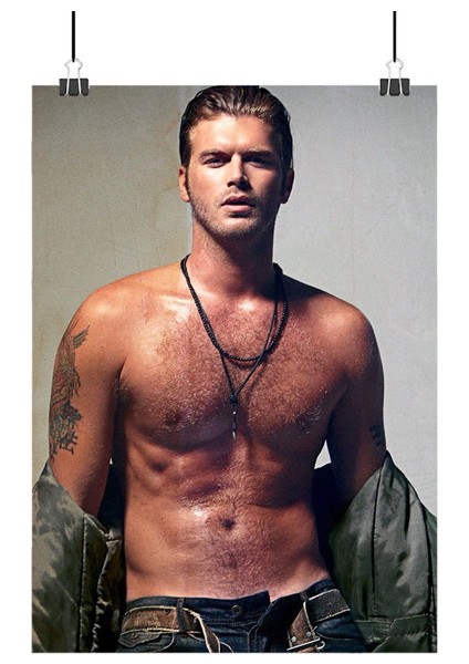 Kıvanç Tatlıtuğ Poster1 - Retro Duvar Dekoru