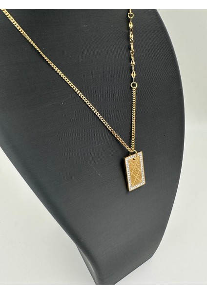 Gold Renk Külçe Model Çelik Kolye – Şık ve Zarif Tasarım fiyatları