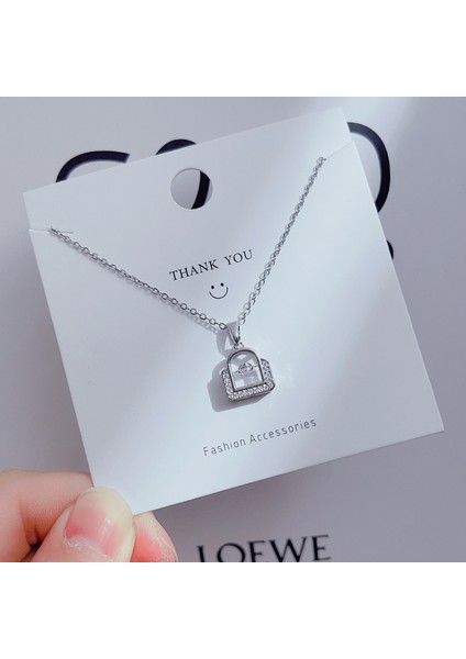 Yeni Basit Titanyum Çelik Kolye Kadın 18K Gül Altın Dört Yapraklı Yonca Kolye Ins Gelgit Net Kırmızı Patlama Modelleri Köprücük Kemiği Zinciri (Yurt Dışından)