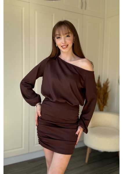 Kayık Yaka Modal Kumaş Cool Eteği Ayarlanabilir Mini Kahverengi Elbise