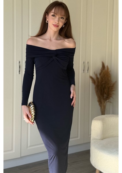 Omuz Detaylı Vücudu Saran Midi Lacivert Elbise