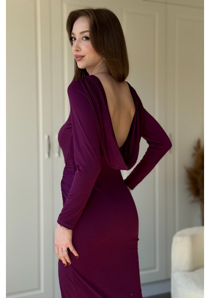 Uzun Kollu Sandy Kumaş Sırt Dekolteli Yırtmaçlı Midi Mürdüm Elbise