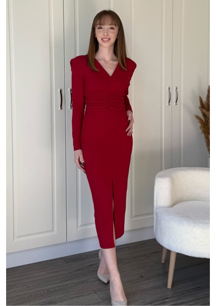 Vatkalı Beli Drapeli Önü Yırtmaçlı Midi Kırmızı Elbise fiyatları