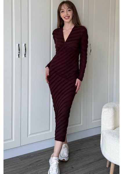 Fırfırlı V Yaka Mor Midi Elbise fiyatları