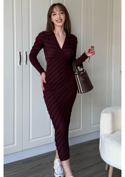 Fırfırlı V Yaka Mor Midi Elbise fırsatları