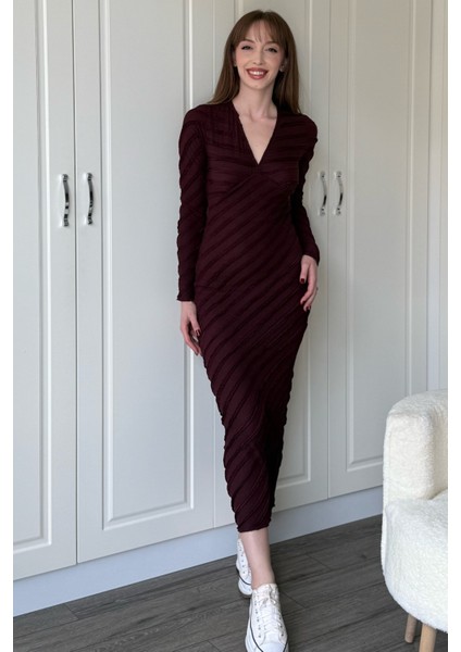 Fırfırlı V Yaka Mor Midi Elbise