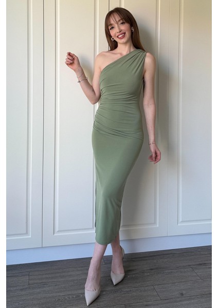 Drapeli Tek Omuz Yırtmaçlı Haki Elbise modelleri