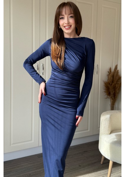 Zarif Drapeli Uzun Kollu Midi Lacivert Elbise