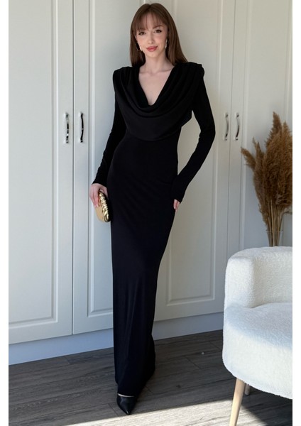 Degaje Yaka Vatkalı Zarif Maxi Siyah Elbise fırsatları