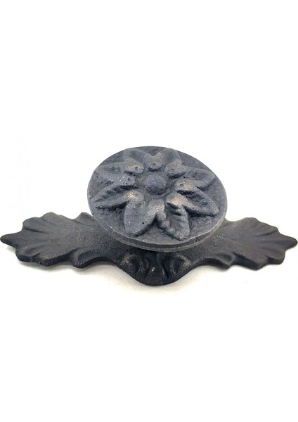Buğz Antika Tarz Dekoratif Pirinç Çiçek Düğme - 29X70 Mm, Oksit