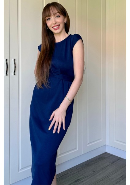Önden Bağlamalı Lacivert Midi Modal Elbise