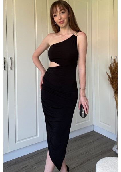 Tek Omuz Bel Detaylı Sandy Kumaş Yırtmaçlı Elbise fırsatları