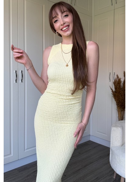 Gofre Kumaş Sarı Midi Elbise fiyatları