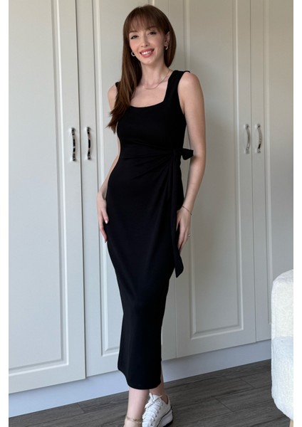 Yandan Bağlamalı Modal Askılı Siyah Elbise