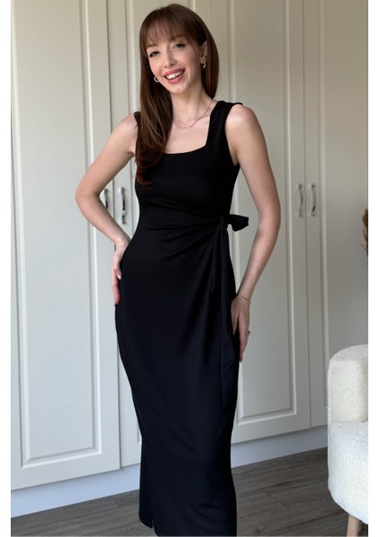 Yandan Bağlamalı Modal Askılı Siyah Elbise