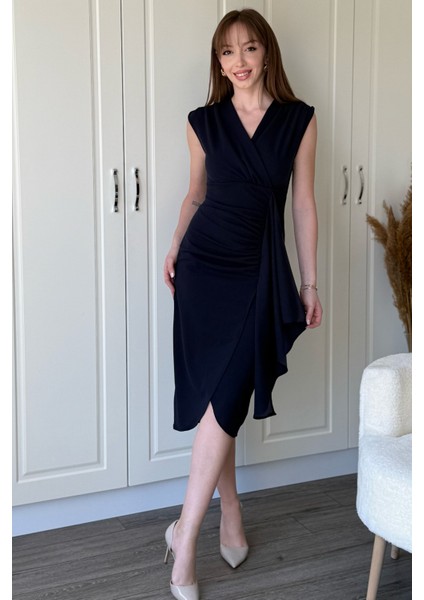 Fırfır Detaylı Kruvaze Yaka Midi Lacivert Elbise fırsatları