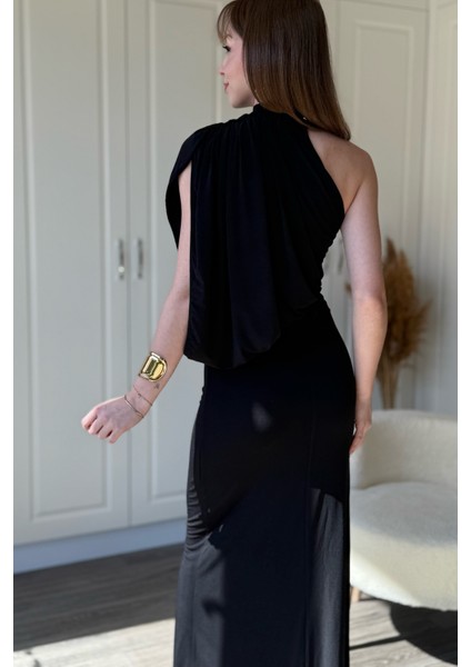 Tek Omuz Boyunlu Zarif Dökümlü Siyah Maxi Elbise fırsatları