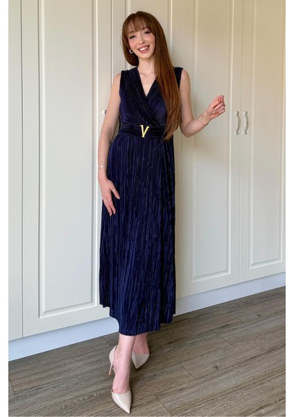 Kruvaze Yaka Krinkıl Midi Tokalı Lacivert Elbise