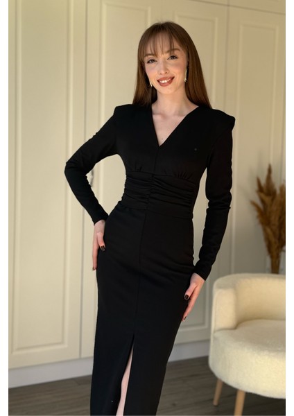 Vatkalı Beli Drapeli Önü Yırtmaçlı Midi Siyah Elbise