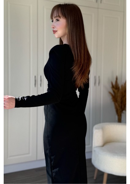 Vatkalı Beli Drapeli Önü Yırtmaçlı Midi Siyah Elbise fırsatları