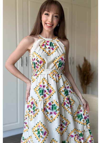 Halter Yaka Çiçekli Midi Elbise
