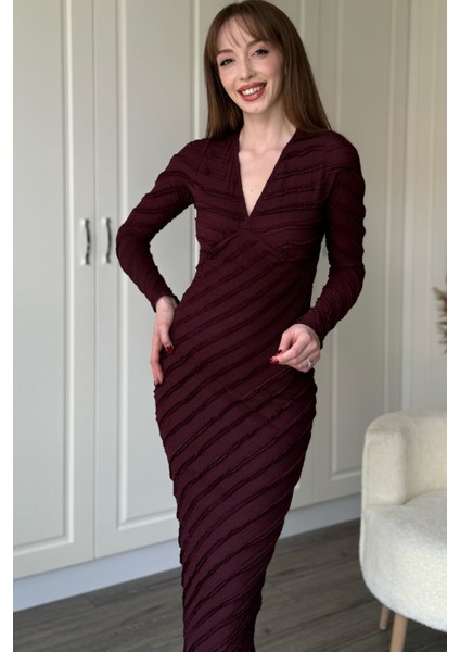 Fırfırlı V Yaka Mor Midi Elbise