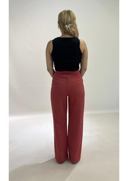 Yüksek Bel Cepli Poliviskon Palazzo Pantolon – Şık Düğme ve Apolet Detaylı Kadın Pantolon fiyatları