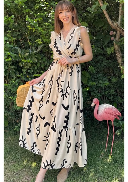 Sırt Detaylı Bej Desenli Midi Elbise