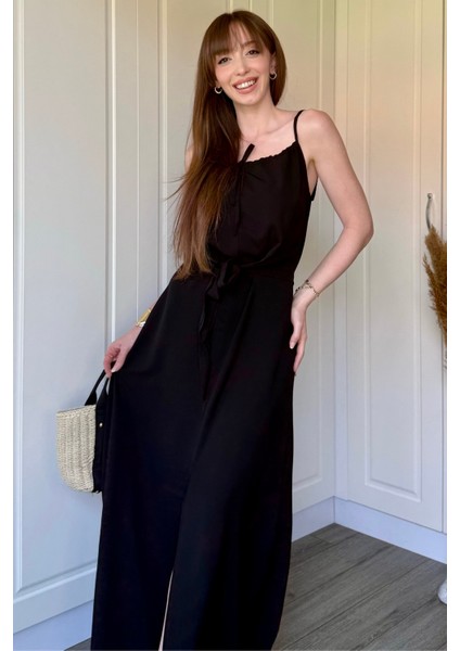 Önden Yırtmaçlı Viskon Siyah Elbise fırsatları