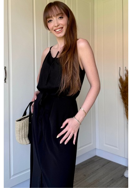 Önden Yırtmaçlı Viskon Siyah Elbise