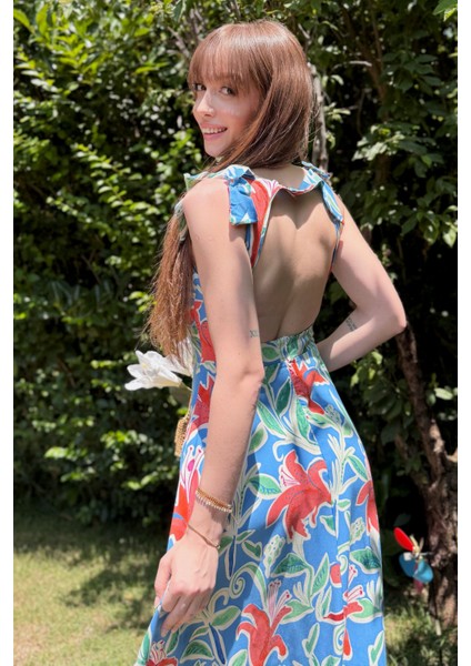 Sırt Detaylı Mavi Desenli Midi Elbise